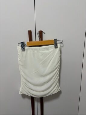 Women's White Ruched Mini Skirt